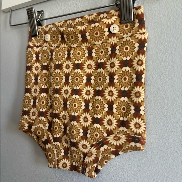 Kate Quinn floral bloomers 6/12M - Picture 2 of 5